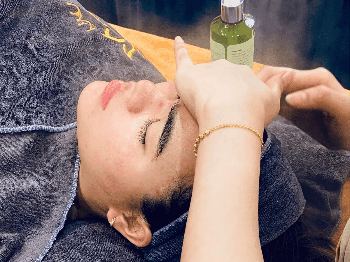 Massage Cấp Ẩm Bù Nước HA